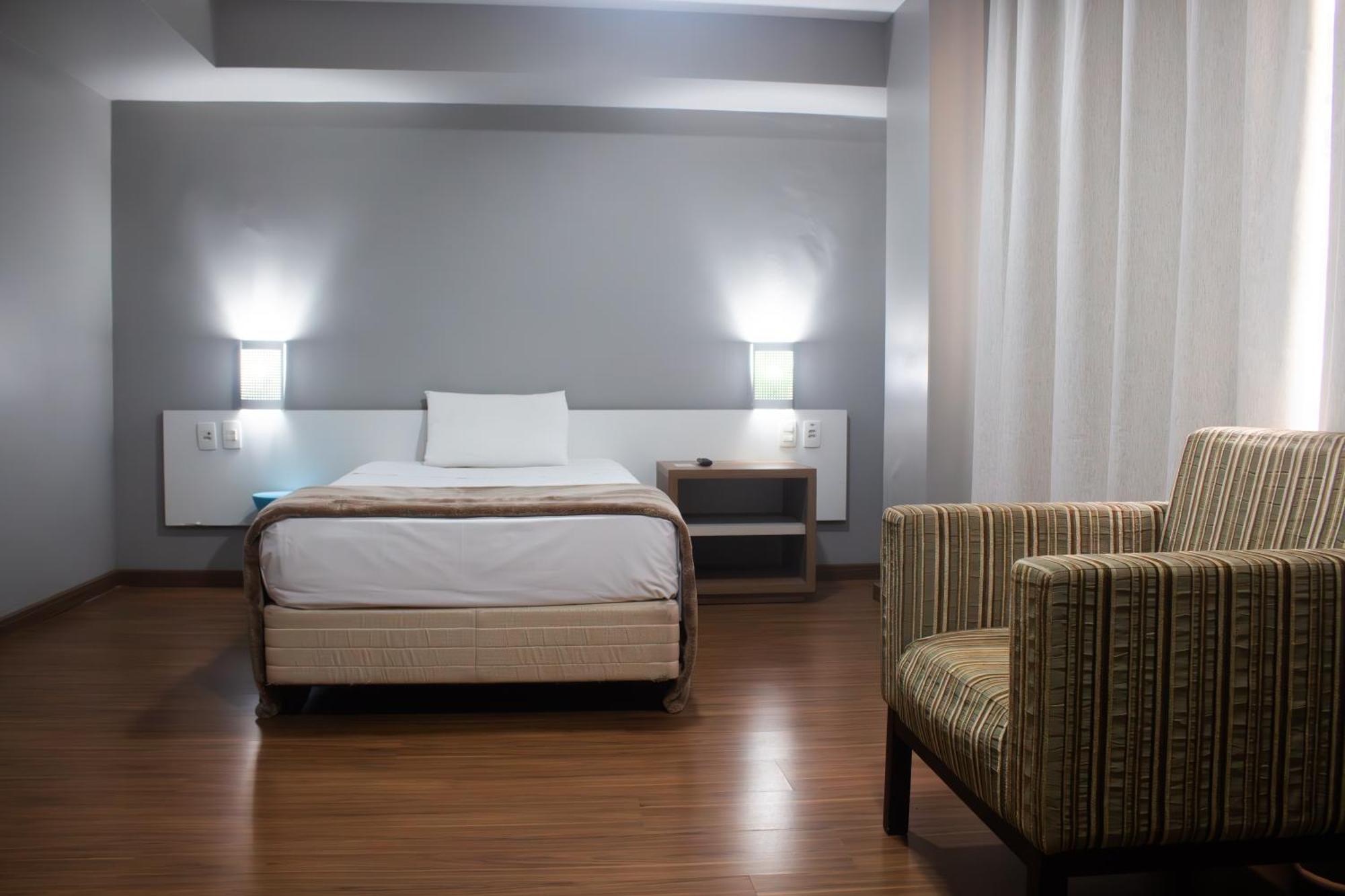 Master Express Cidade Baixa - Proximo A Ufrgs E A Santa Casa ポルト・アレグレ エクステリア 写真